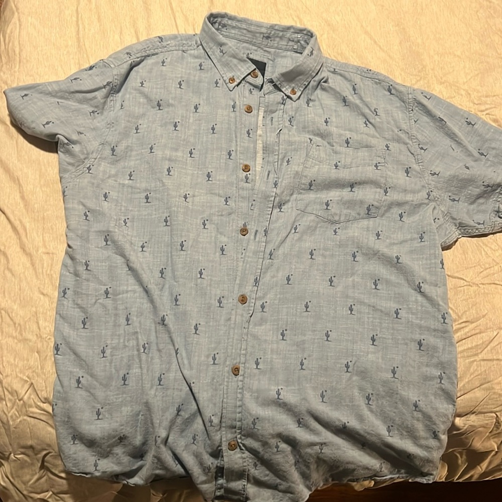 PrAna cactus shirt